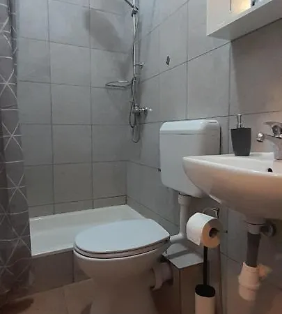 Apartment Sole Macula